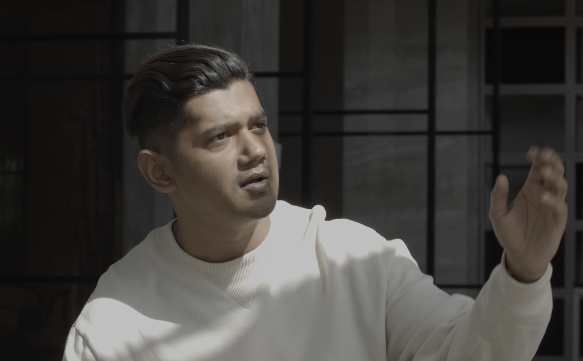 Pak Tea House - Poetry Performance