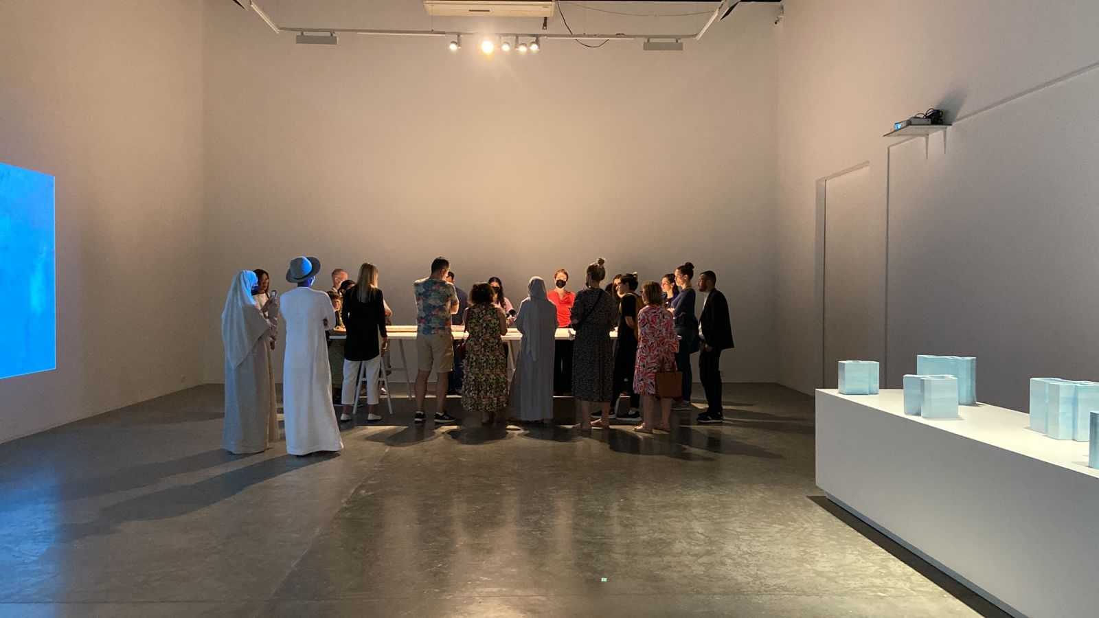 Hybrid senses - Slow Art Tour