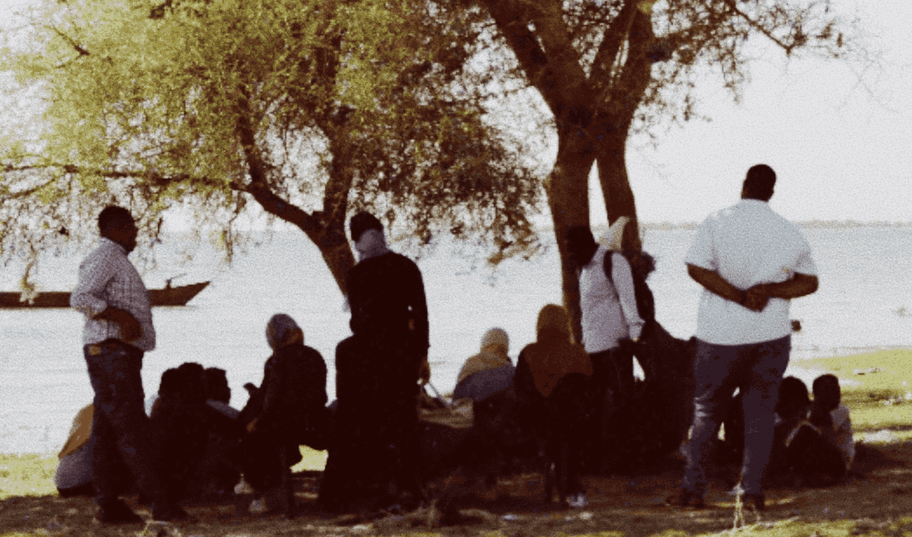 Domestic Departures: (Im)mobility, loss and resilience in an uncertain world