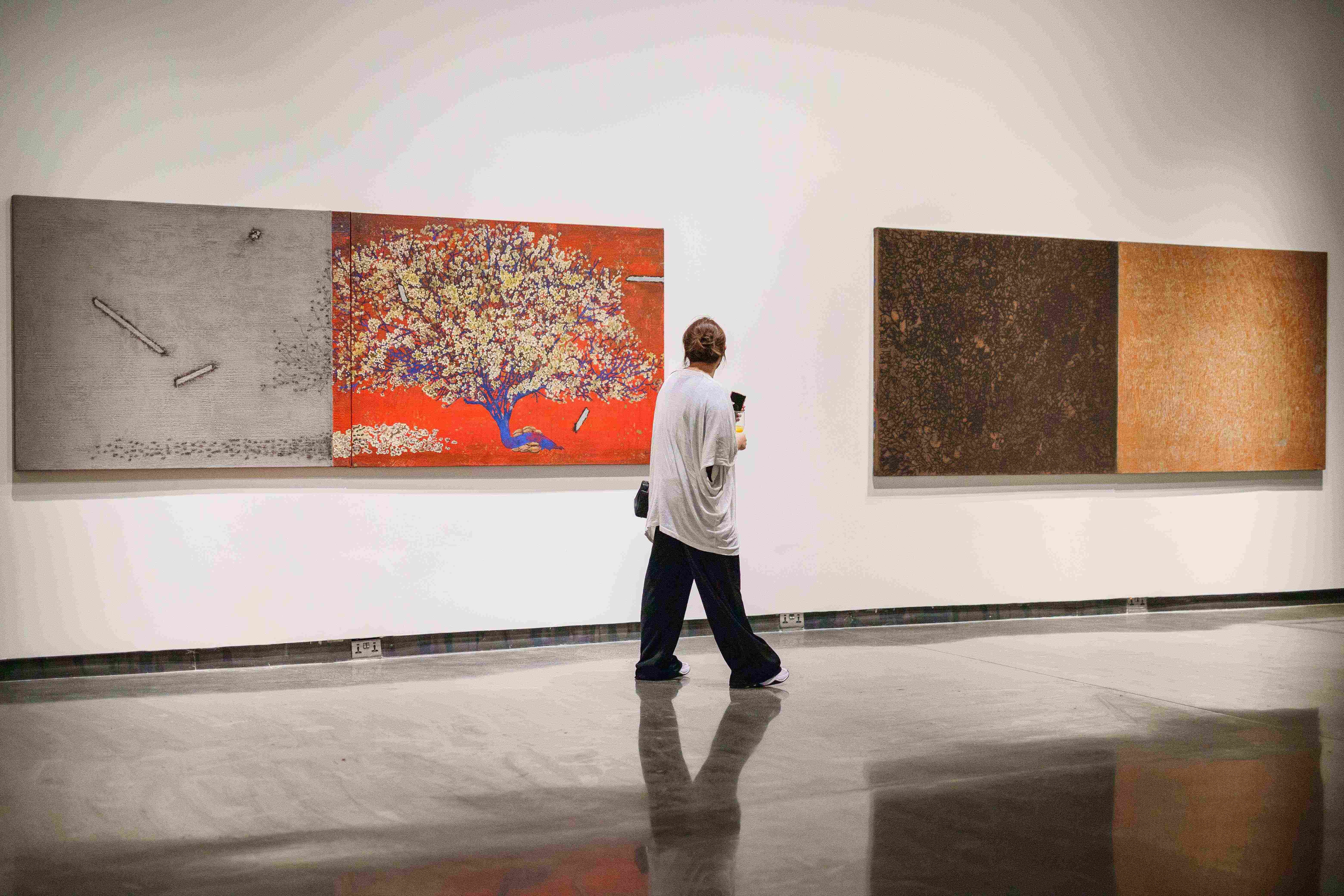 Slow Art Walk with Mariam AbdelAziz