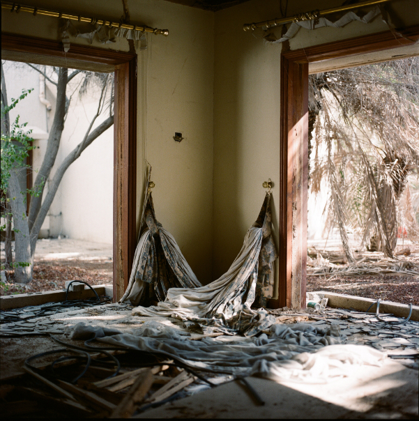 Lamya Gargash Drapes 2014 Chromogenic color print 60 x 60 cm