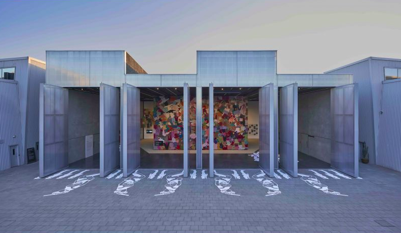 Fabric(ated) Fractures, a collaboration between the Samdani Art Foundation and Alserkal, opens in Concrete