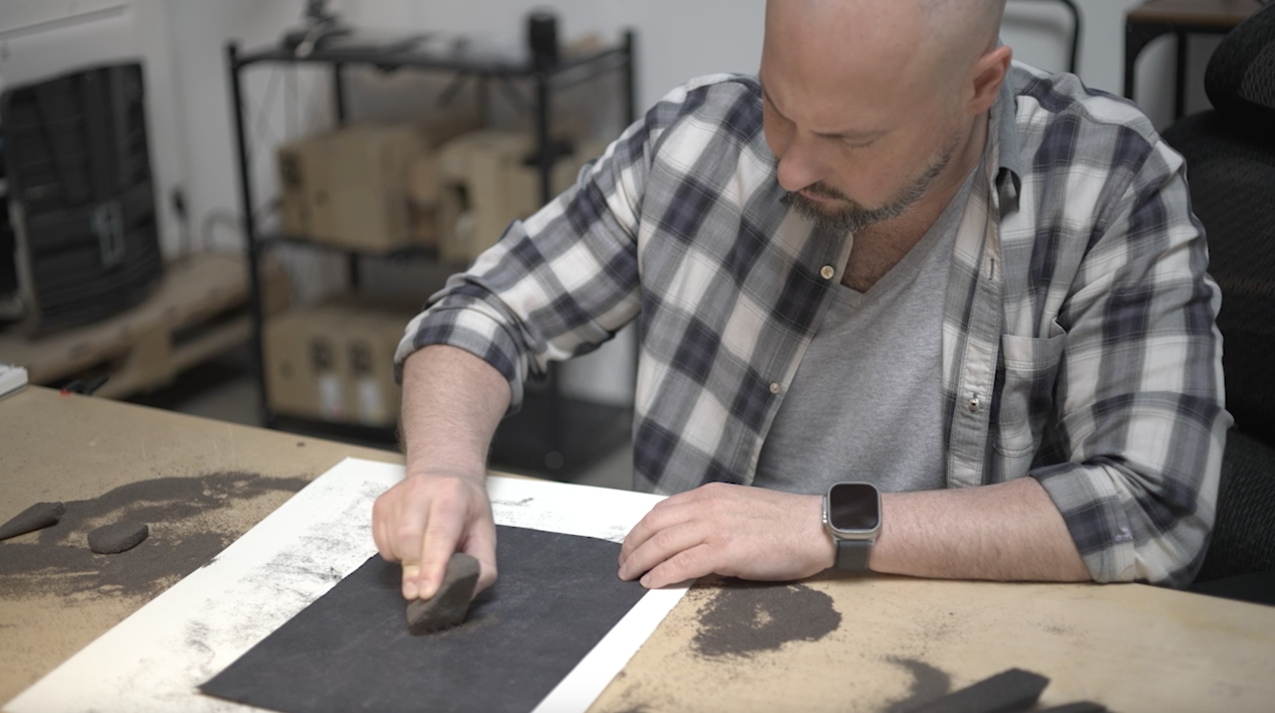 Muhannad Shono in his studio. Image Credit: Bala Ochangco/Seeing Things