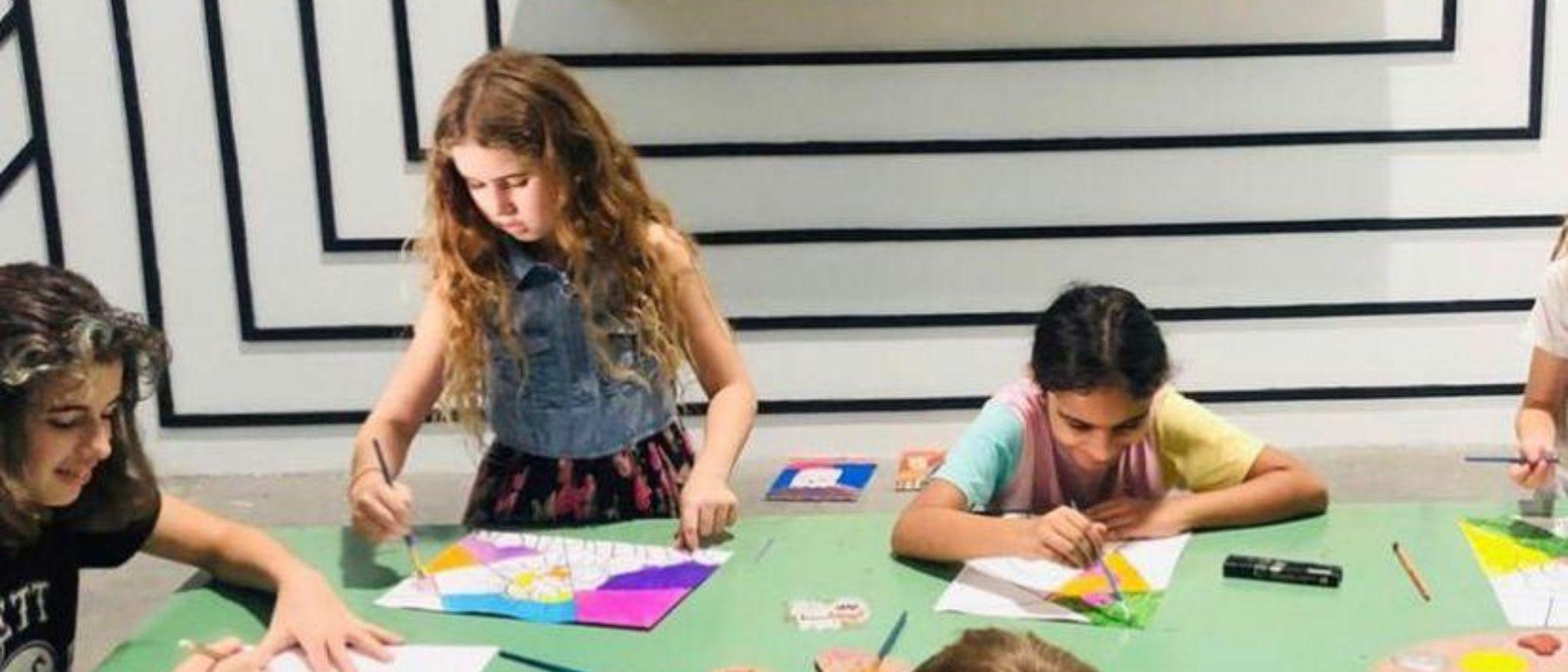 Wisdom Warehouse | Exhibition + Workshop