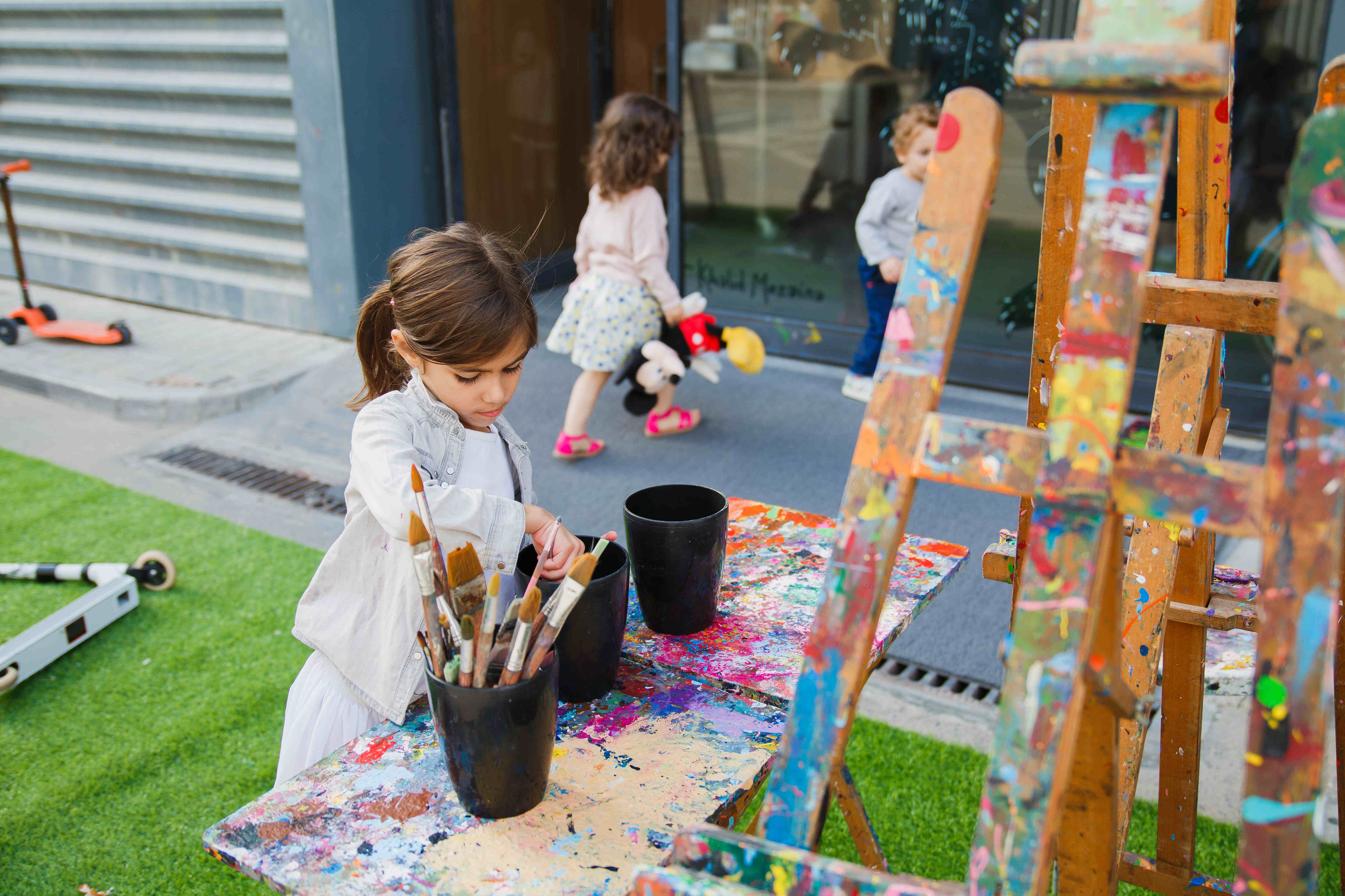 Abstract Sound Waves | Workshop for Children