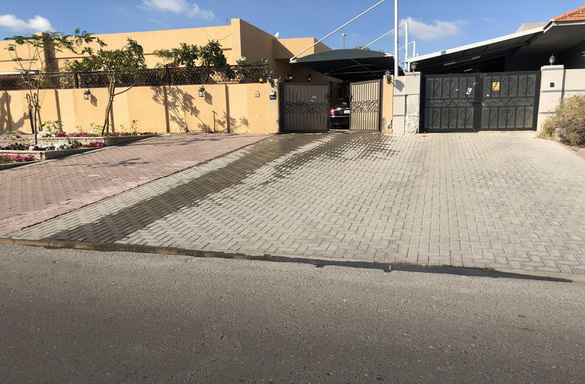 Roaming, a photo essay by Liao Fei, is a culmination of his research and observations from his frequent walks through Dubai